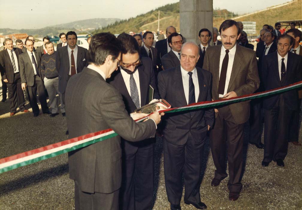 Xabier Albistur (Presidentea), Pedro Piñera (Confederación Hidrográfica) eta Imanol Murua (Gipuzkoako Foru Aldundiko diputatu nagusia) inaugurazio egunean.